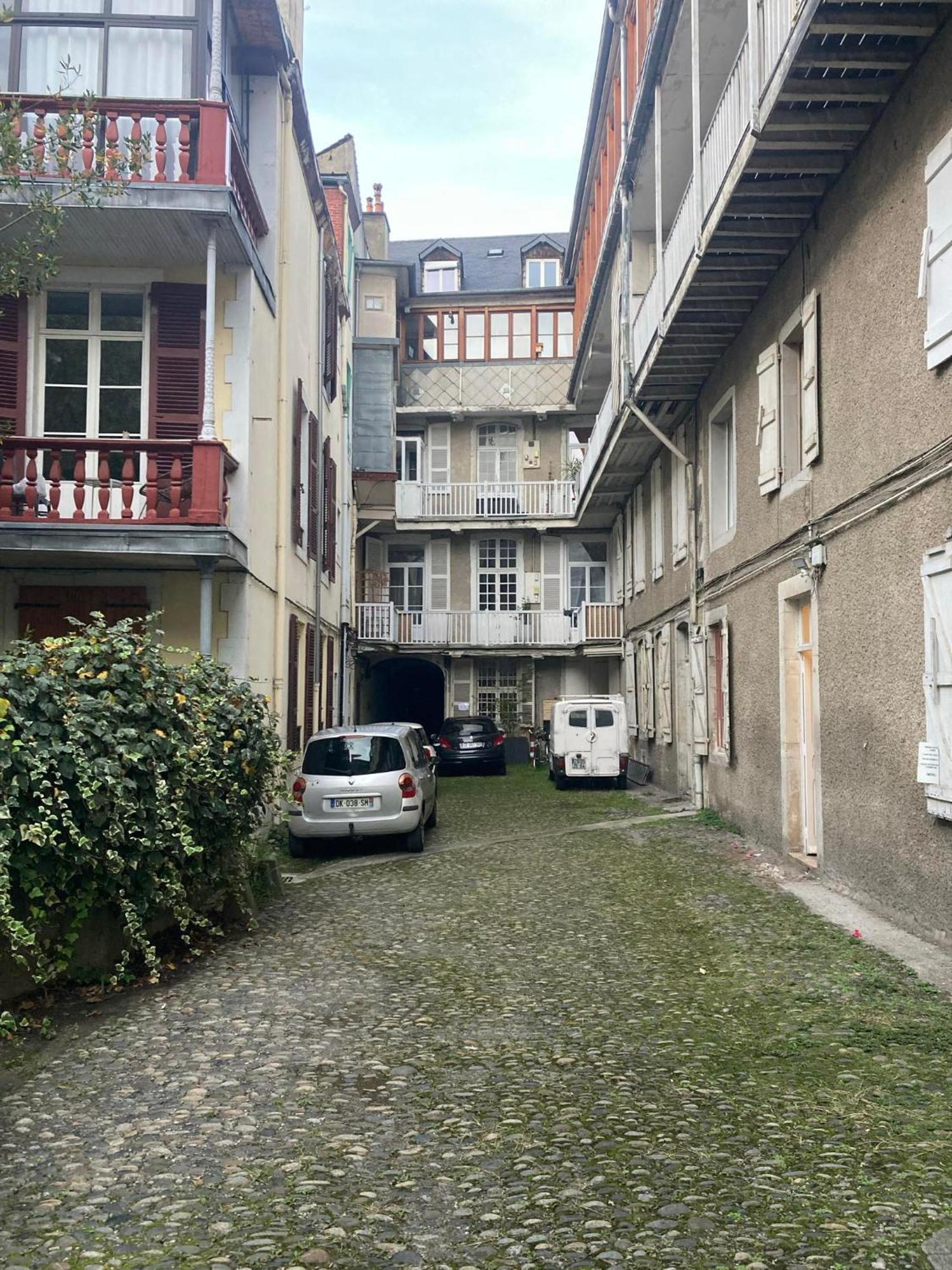 Appartement Wonderhost, Joli Renove Vers Boulevard Des Pyrenees Pau
