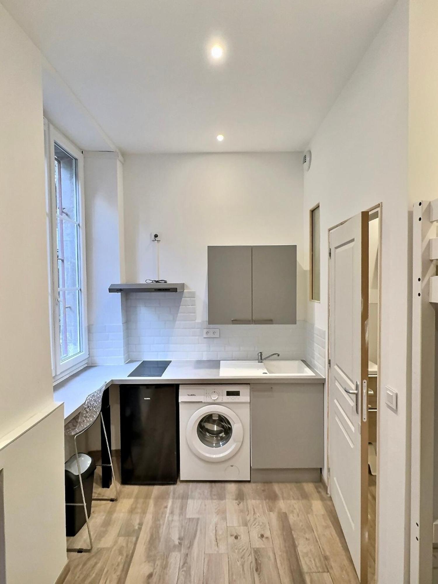 Appartement Wonderhost, Joli Renove Vers Boulevard Des Pyrenees *